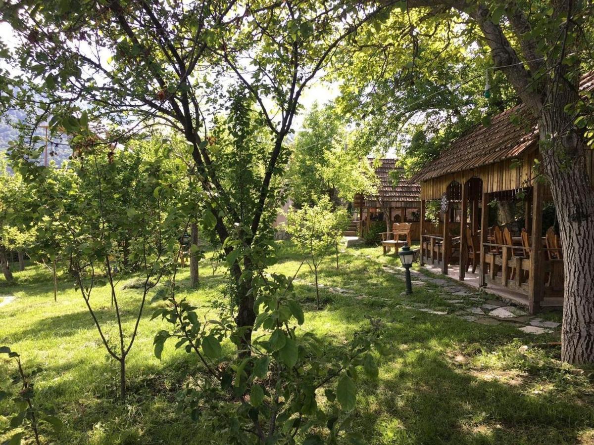 Bed and Breakfast Dil Hill By Sam Dilidschan Exterior foto