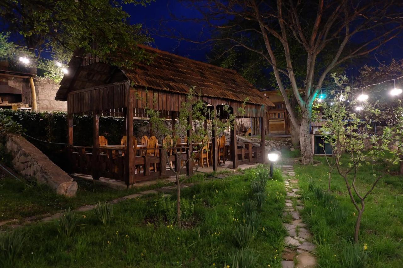 Bed and Breakfast Dil Hill By Sam Dilidschan Exterior foto